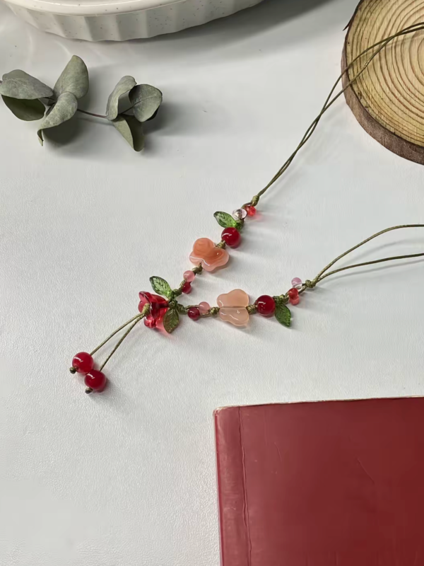 Vòng cổ cherry đỏ